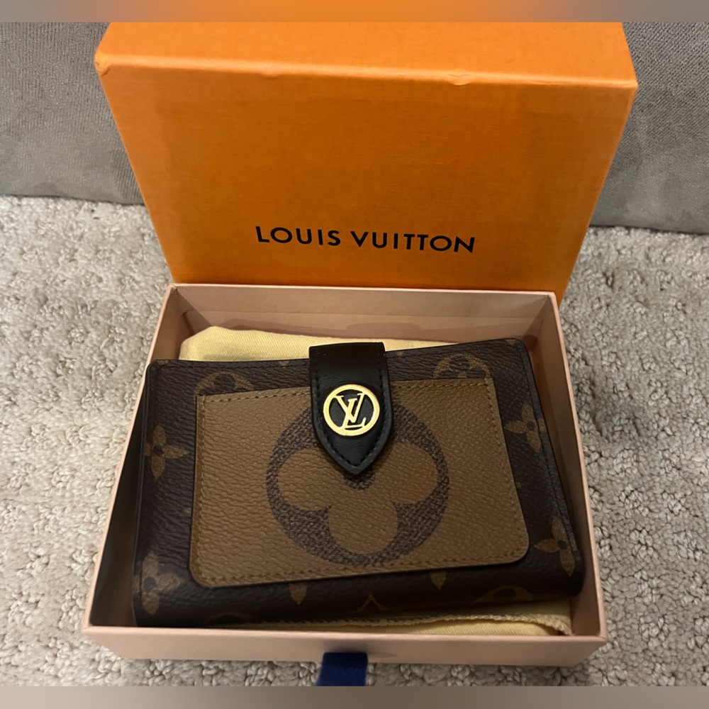 Louis Vuitton Reverse Monogram Juliette Wallet